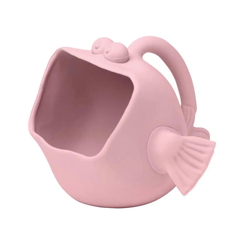 Scrunch scoop old pink silicone beach toy