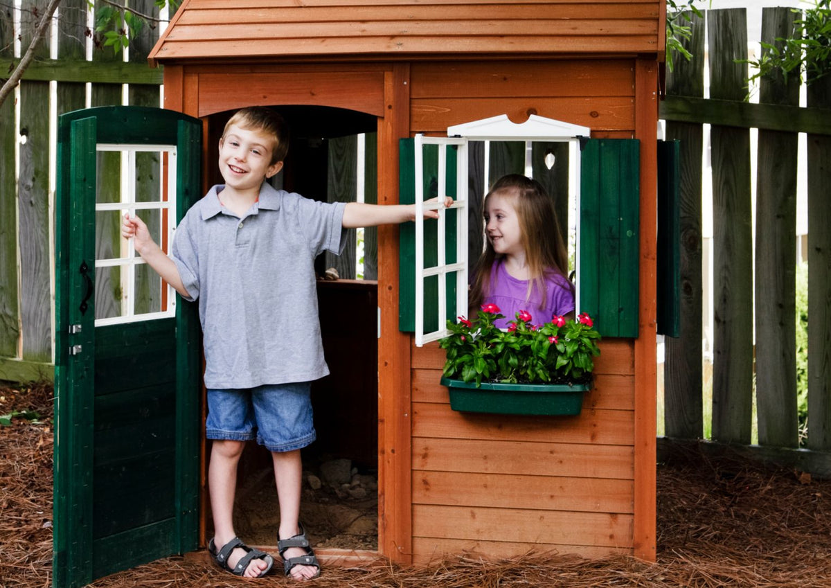 Playhouse decorating ideas