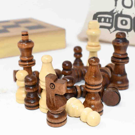 Load image into Gallery viewer, Big Game Hunters Chess &amp;amp; Draughts Sets Wooden Chess and Draughts Set

