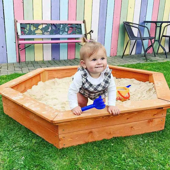 Load image into Gallery viewer, Big Game Hunters Sandpits 1.5m Hexagonal Wooden Sandpit
